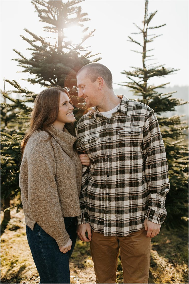 Christmas Couples Pictures // Bacon's Tree Farm
